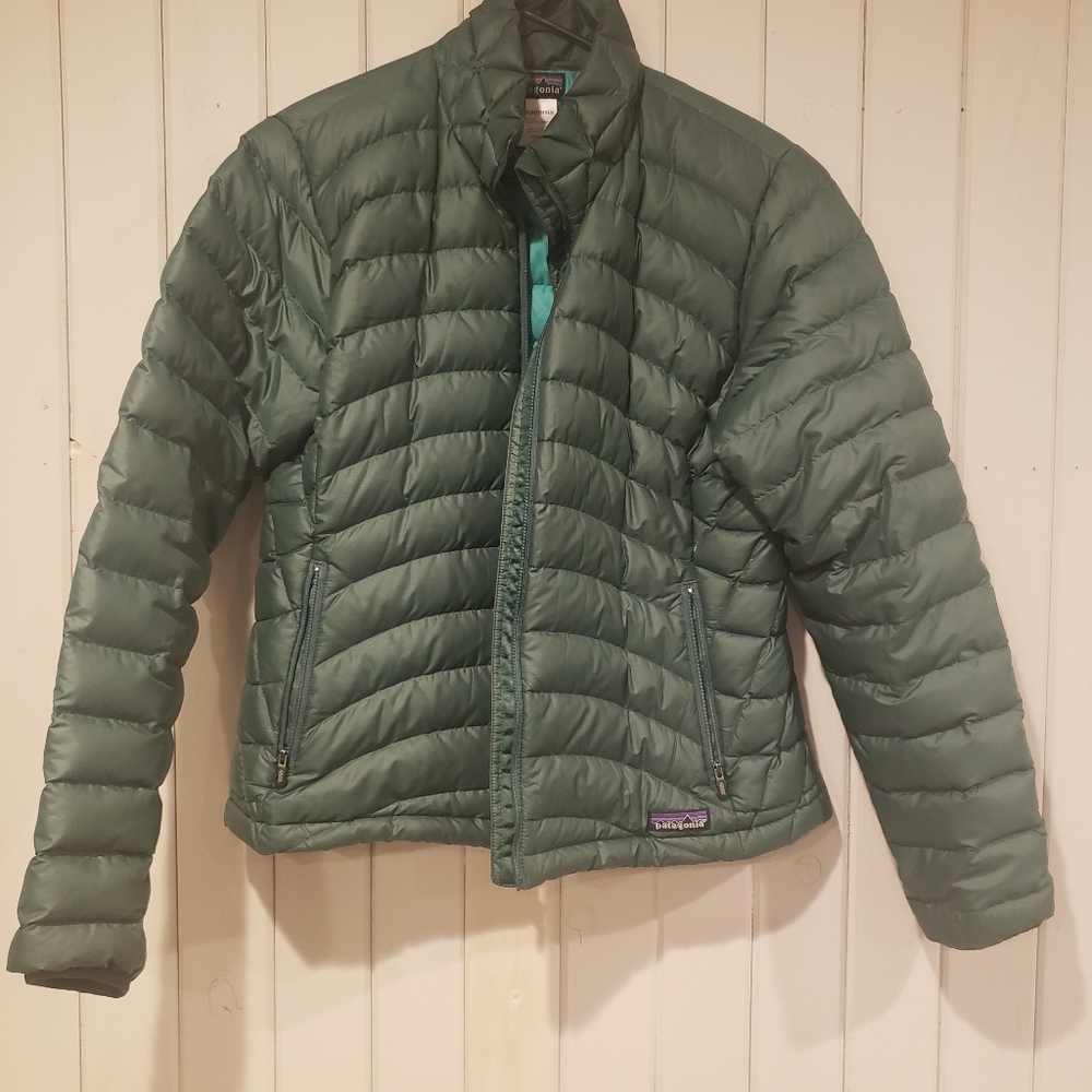 Patagonia down sweater